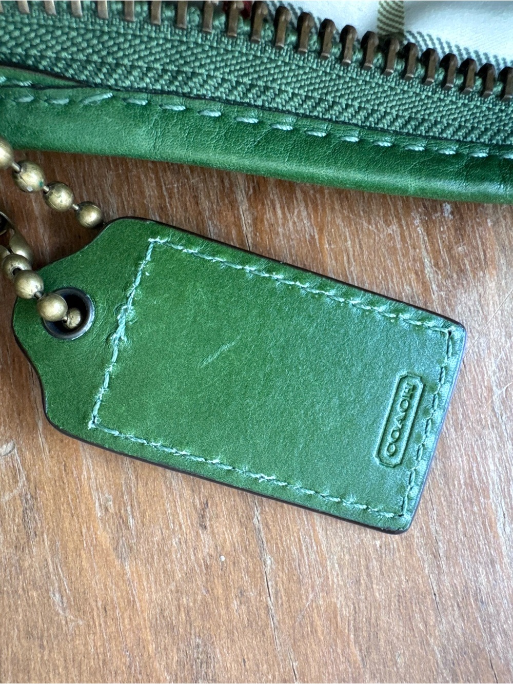 VTG COACH BLEEKER TATTERSALL BURNISHED Leather Bucket Bag in Apple Green #11422 - Picture 15 of 17